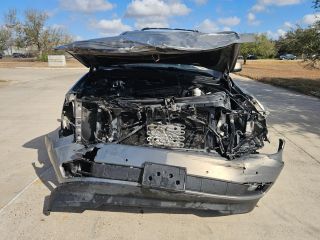 2017 Chevrolet Suburban LT - Exterior Front Center Image